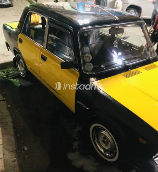 Lada 2107 2012 Yellow Used for Sale - 6