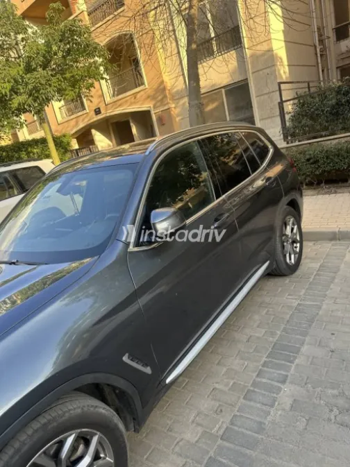 بي ام دبليو X3 2019 رمادي مستعملة للبيع - 3