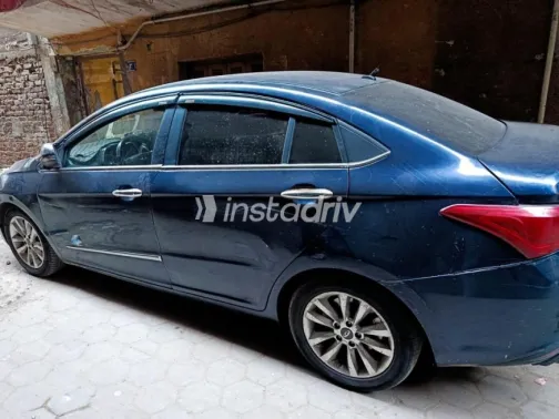 شيرى اريزو 5 2020 أبيض مستعملة للبيع - 1