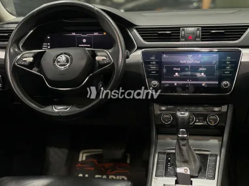 Skoda Superb 2021 Gray Used for Sale - 7