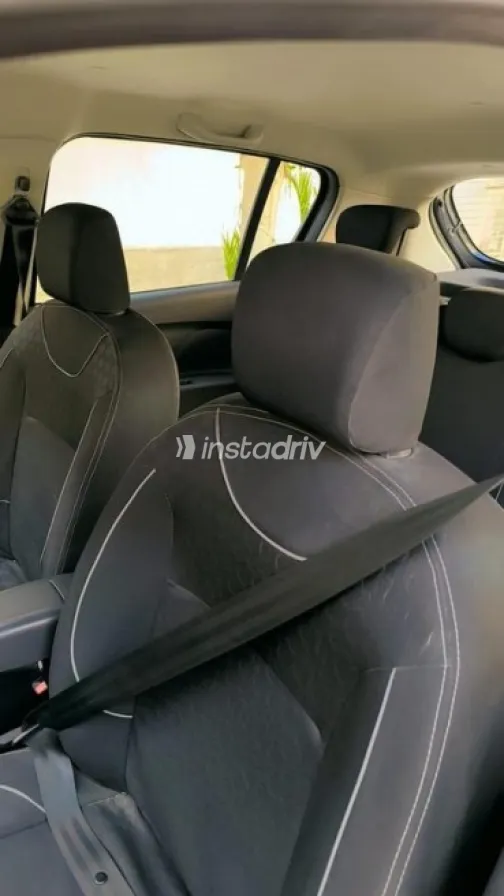 Renault Sandero 2017 White Used for Sale - 3