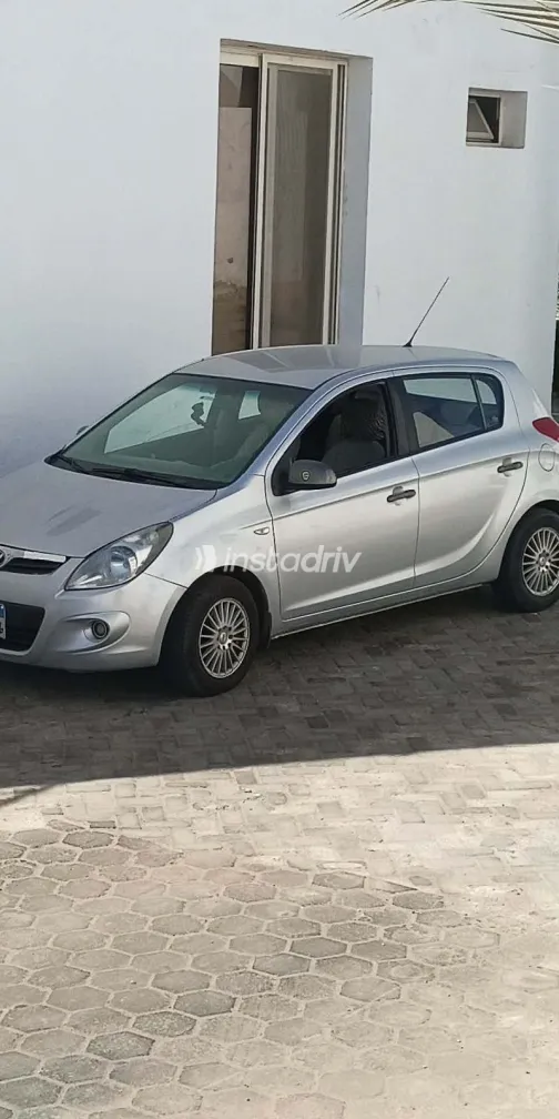 Hyundai I20 2011 Gray Used for Sale - 3
