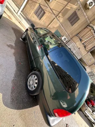 Chrysler Voyager 1998 Green Used for Sale