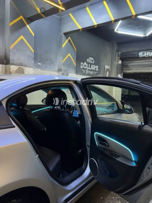 Chevrolet Cruze 2016 Silver Used for Sale - 6