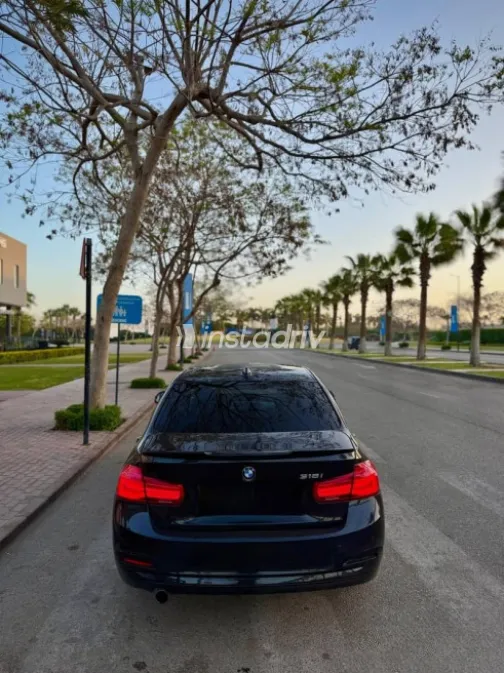 BMW 318 2019 Black Used for Sale - 9