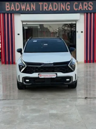 Kia Sportage 2023 White Used for Sale