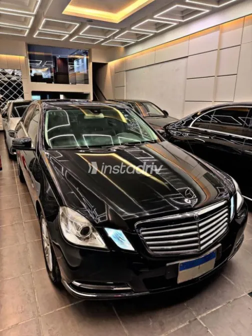 Mercedes E 200 2011 Dark Blue Used for Sale - 5