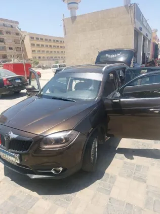 بريليانس FSV 2015 أبيض مستعملة للبيع