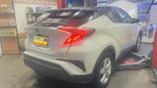 Toyota C-HR 2017 White Used for Sale