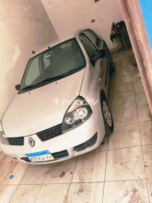 Renault Clio 2008 Silver Used for Sale - 1