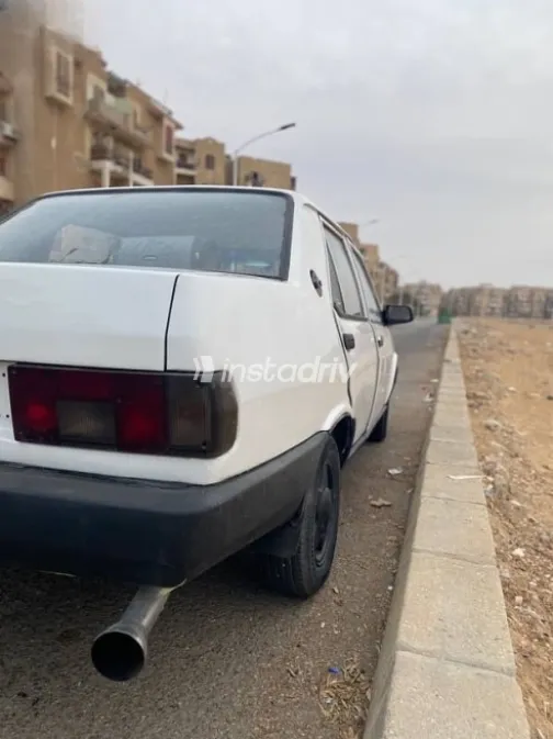 فيات شاهين 1996 أبيض مستعملة للبيع - 2