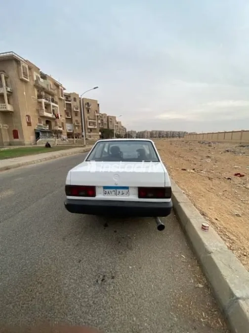 فيات شاهين 1996 أبيض مستعملة للبيع - 8