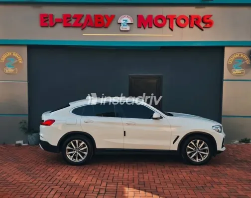 BMW X4 2020 White Used for Sale - 1