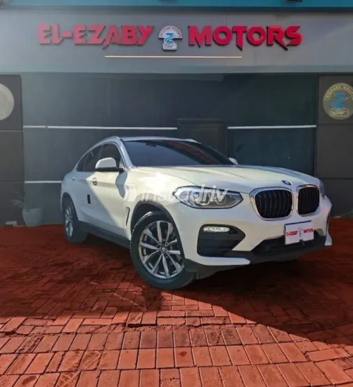 BMW X4 2020 White Used for Sale - 4