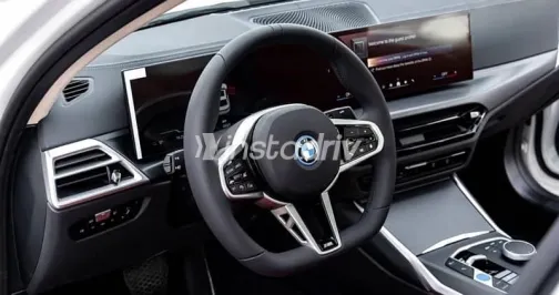 بي ام دبليو I3 2025 أبيض مستعملة للبيع - 3
