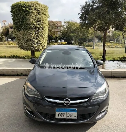 Opel Astra 2013 Gray Used for Sale - 1