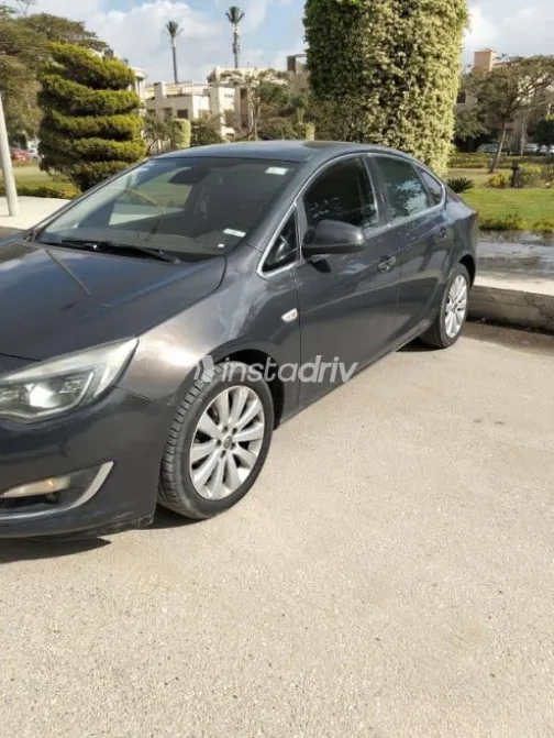 Opel Astra 2013 Gray Used for Sale - 4