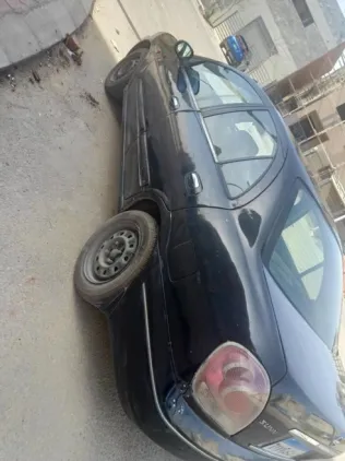 نيسان صنى 2011 أسود مستعملة للبيع