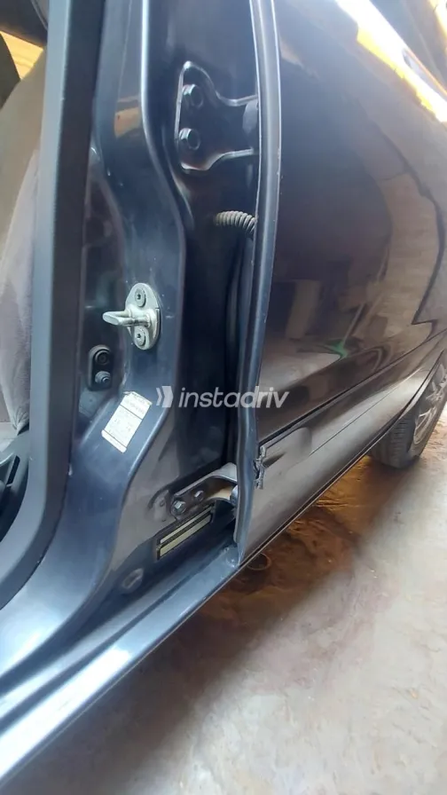 Mitsubishi Lancer Puma 2006 Gray Used for Sale - 3