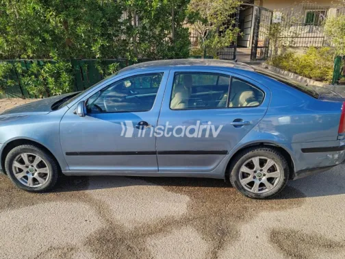 سكودا اوكتافيا A5 2007 أبيض مستعملة للبيع - 3