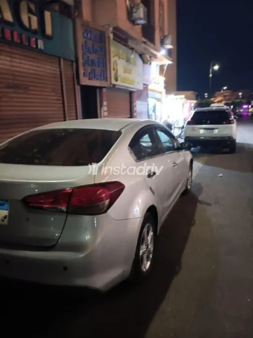 Kia Cerato 2018 White Used for Sale - 6