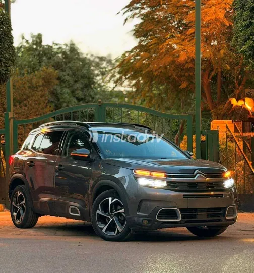 Citroën C5 Aircross 2020 Gray Used for Sale - 1