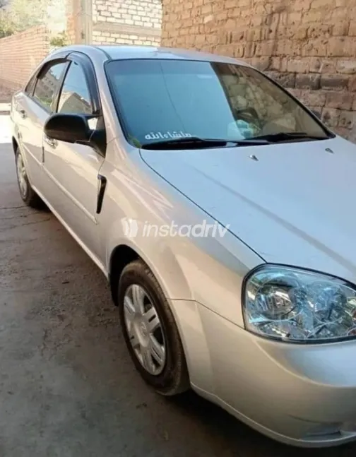 Chevrolet Optra 2014 Silver Used for Sale - 4