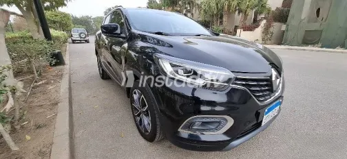 Renault Kadjar 2021 White Used for Sale - 2