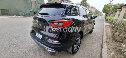 Renault Kadjar 2021 White Used for Sale - 5
