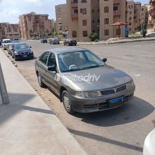 Mitsubishi Lancer 1999 White Used for Sale - 4