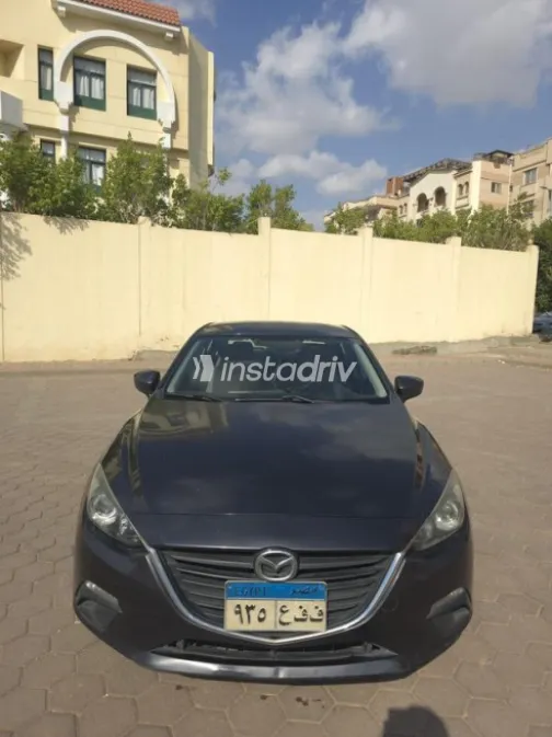 Mazda 3 2016 Gray Used for Sale - 1