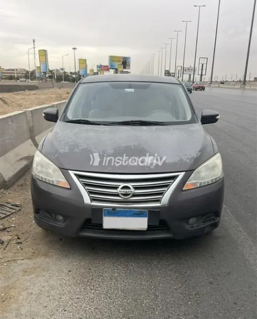 نيسان سنترا 2018 رمادي مستعملة للبيع - 2