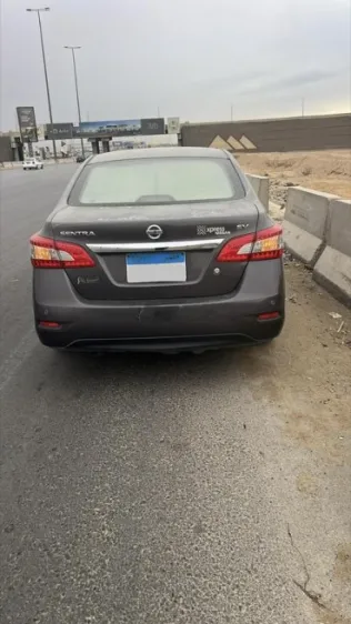 نيسان سنترا 2018 رمادي مستعملة للبيع