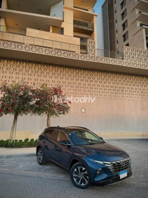 Hyundai Tucson 2022 Gray Used for Sale - 2