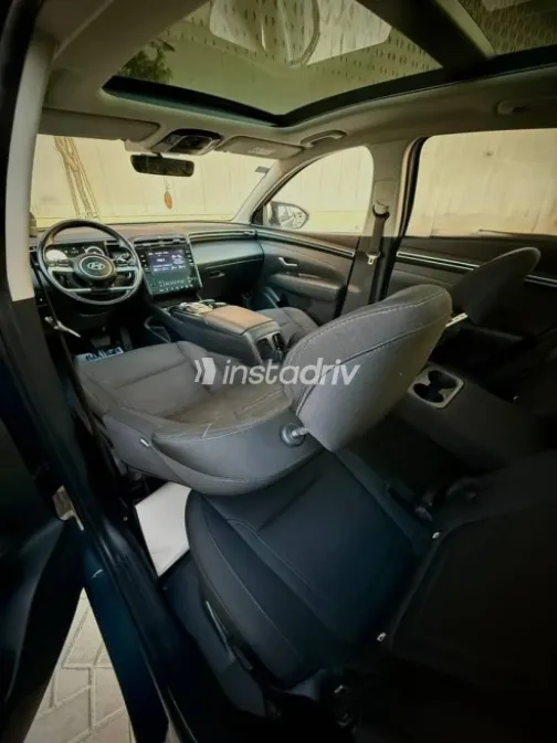 Hyundai Tucson 2022 Gray Used for Sale - 5