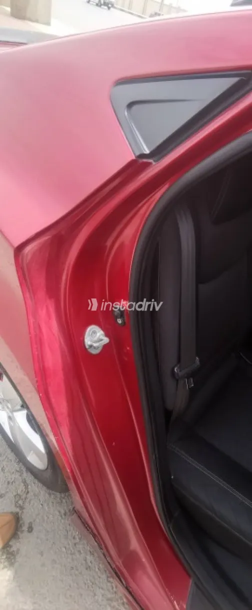 Hyundai Elantra 2013 Red Used for Sale - 8