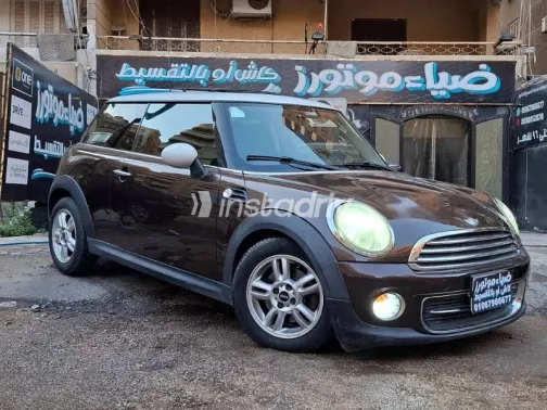 Mini Cooper 2011 Brown Used for Sale - 2