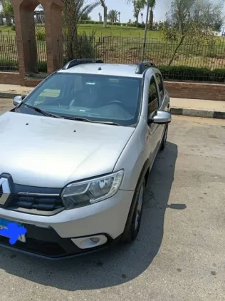 Renault Sandero Step Way 2021 Silver Used for Sale