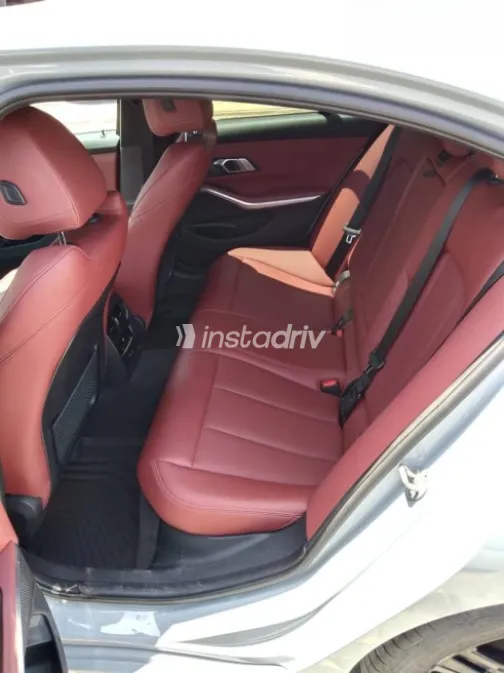 بي ام دبليو 320 2023 رمادي مستعملة للبيع - 4