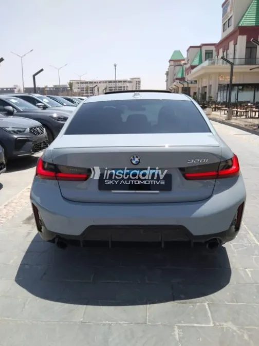 بي ام دبليو 320 2023 رمادي مستعملة للبيع - 10