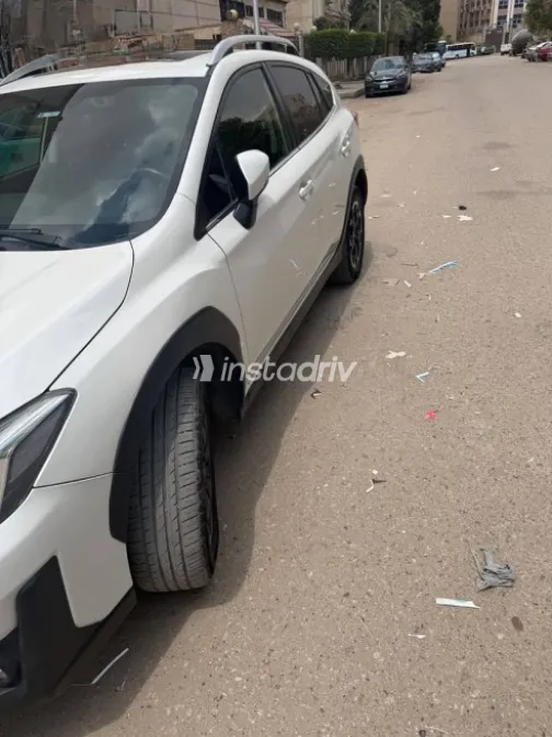 Subaru XV 2021 White Used for Sale - 3