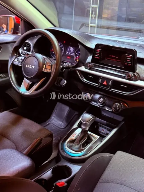 Kia Cerato 2022 Red Used for Sale - 7