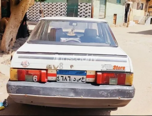فيات ريجاتا 1988 أبيض مستعملة للبيع - 7