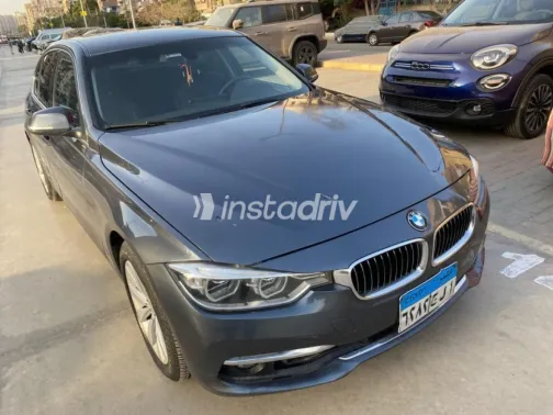 بي ام دبليو 318 2019 أسود مستعملة للبيع - 1