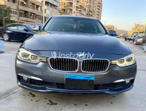 بي ام دبليو 318 2019 أسود مستعملة للبيع - 2