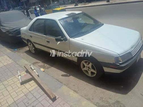 بيجو 405 1994 أبيض مستعملة للبيع - 3