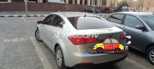 كيا K3 2015 فضي مستعملة للبيع - 2