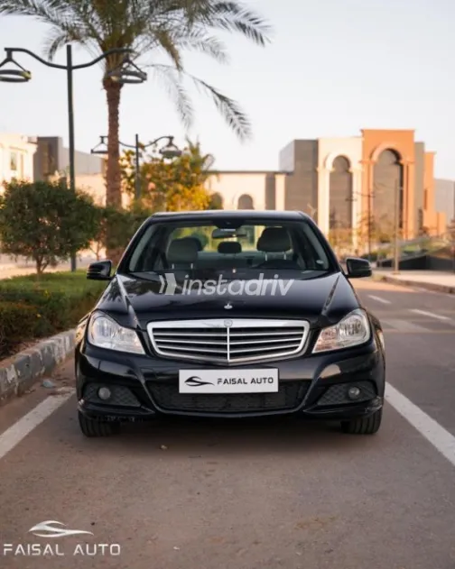 Mercedes C 180 2012 Black Used for Sale - 1