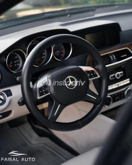 Mercedes C 180 2012 Black Used for Sale - 6