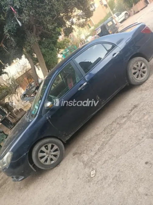 بى واى دى‬ F3 2021 أبيض مستعملة للبيع - 2